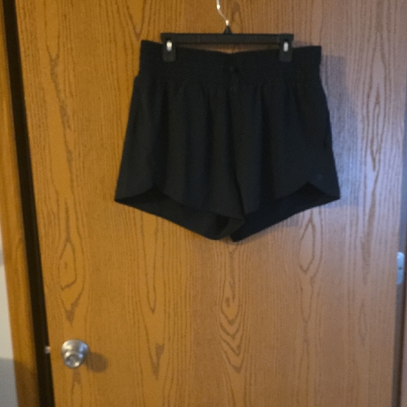 All in Motion Women's Black Athletic Shorts, NWOT - Picture 1 of 4
